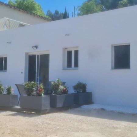 Bas De Villa Au Calme Marseille Exterior photo